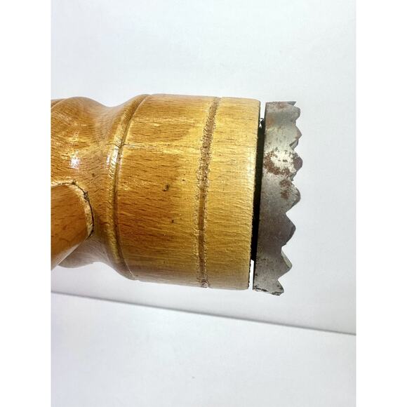 Vintage Wooden Kitchen Mallet Meat Tenderizer 12" long - Picture 8 of 11